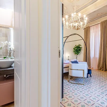 Apartman Rose - In Centro Storico Con Balcone Con Vista Siena