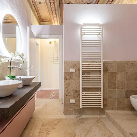 Rose - In Centro Storico Con Balcone Con Vista Apartman Siena