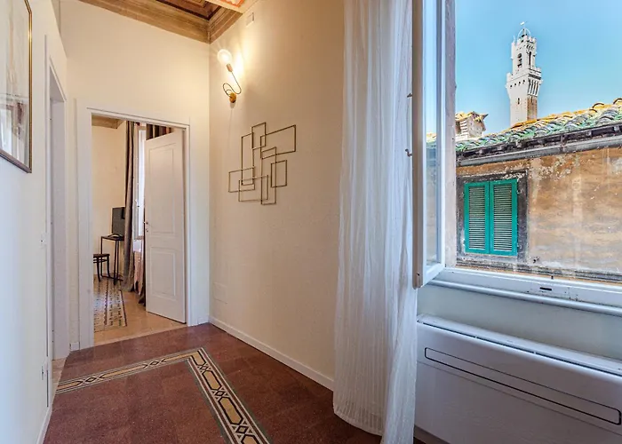 Apartamento Rose - In Centro Storico Con Balcone Con Vista Siena