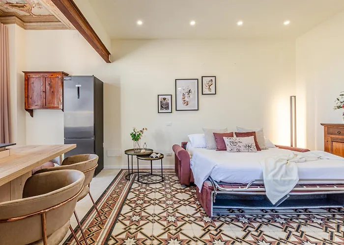 Apartamento Rose - In Centro Storico Con Balcone Con Vista *