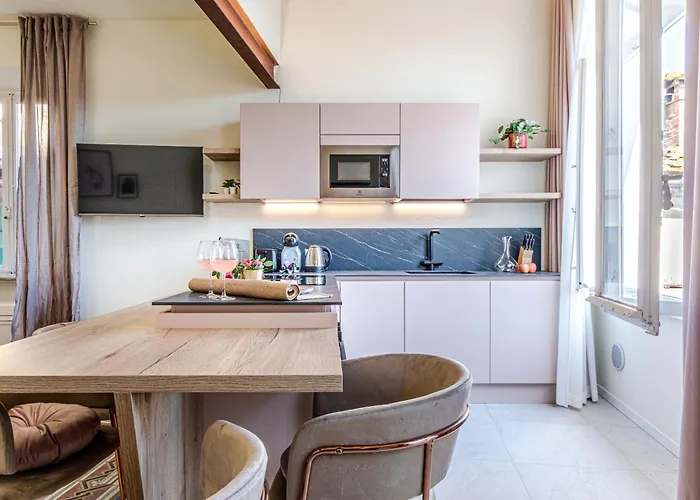 Rose - In Centro Storico Con Balcone Con Vista * 锡耶纳